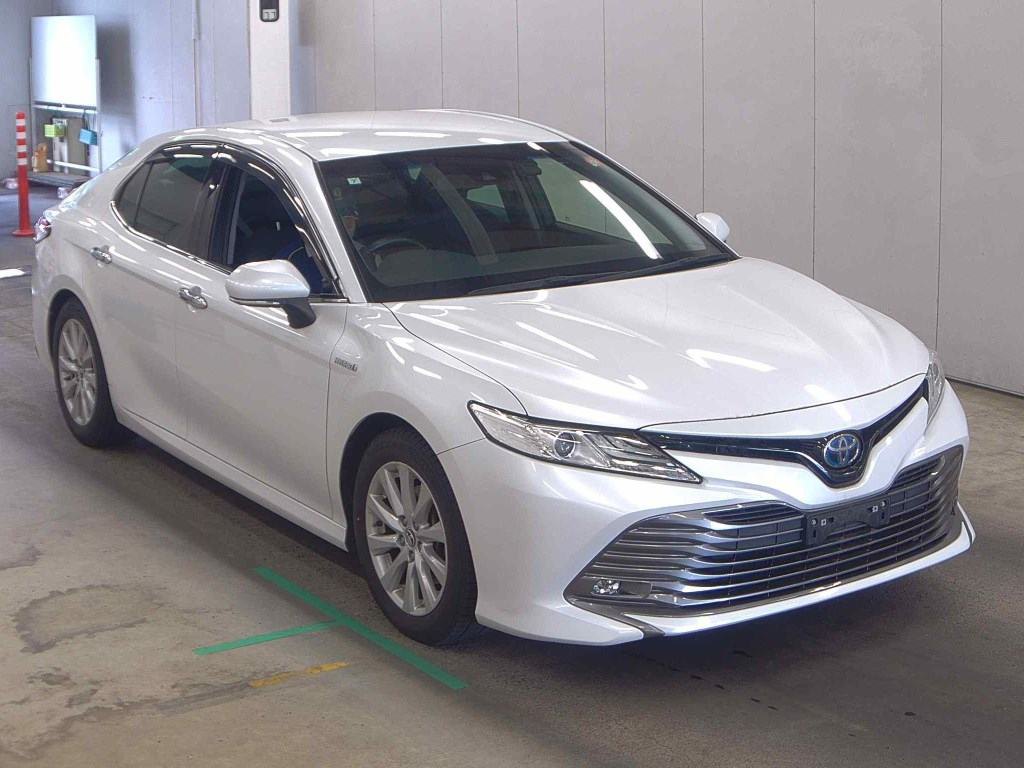 2017 TOYOTA CAMRY 4.5 auction-graded Japanese used car for sale export to Ireland 