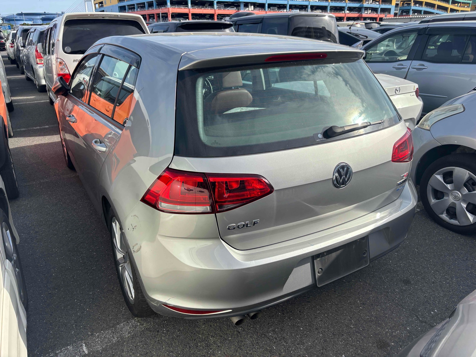 2013 VOLKSWAGEN GOLF 3.5 auction-graded Japanese used car for sale export to United Kingdom 