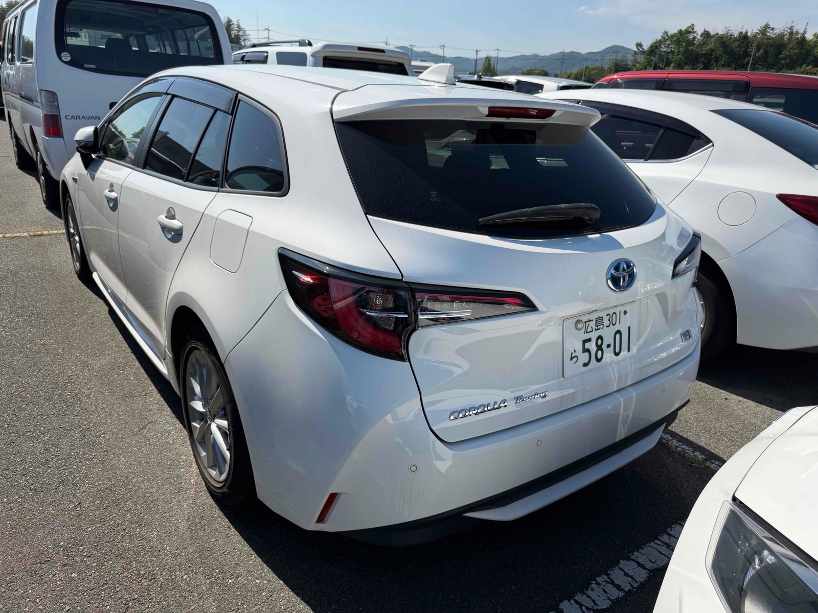 2020 TOYOTA COROLLA 3.5 auction-graded Japanese used car for sale export to United Kingdom 