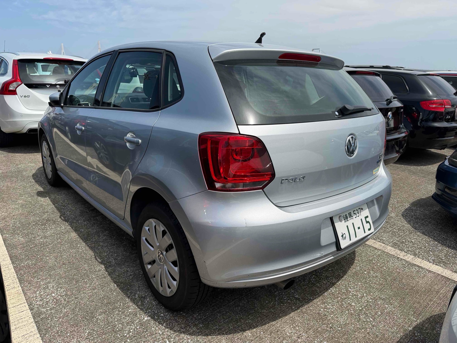 2014 VOLKSWAGEN POLO 4 auction-graded Japanese used car for sale export to United Kingdom 