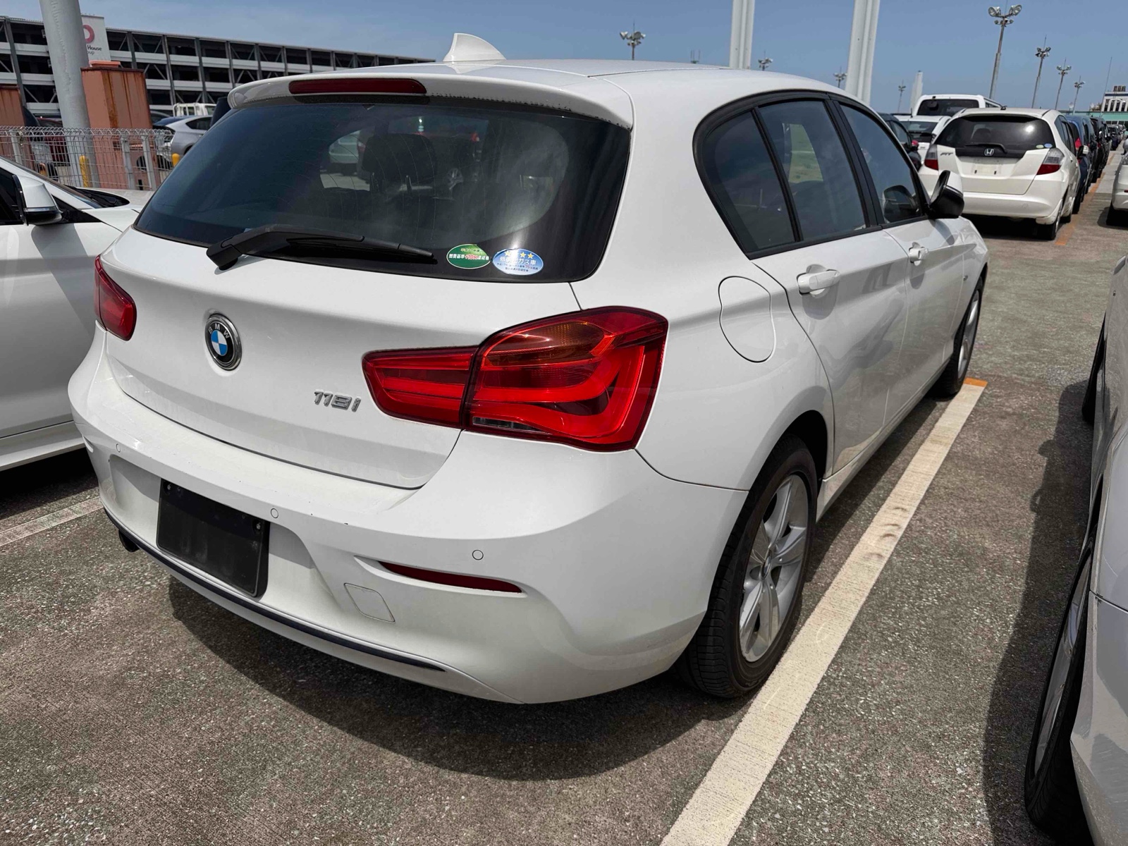 2015 BMW 1 SERIES 4 auction-graded Japanese used car for sale export to United Kingdom 