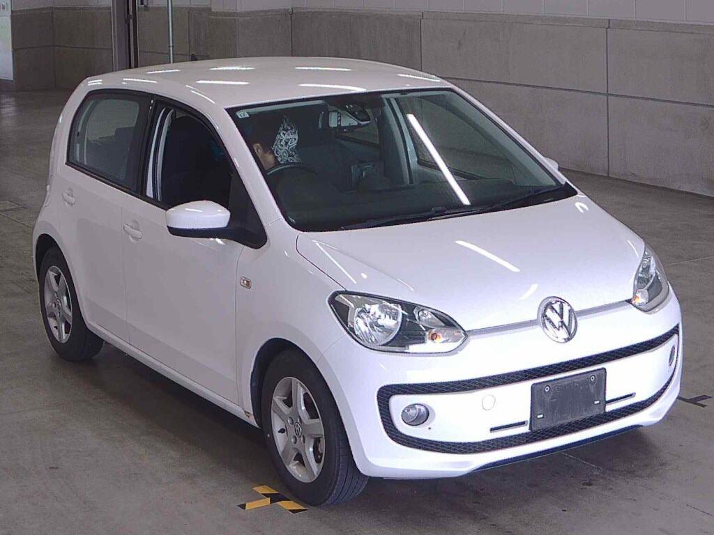 2015 VOLKSWAGEN UP 4 auction-graded Japanese used car for sale export to Ireland 
