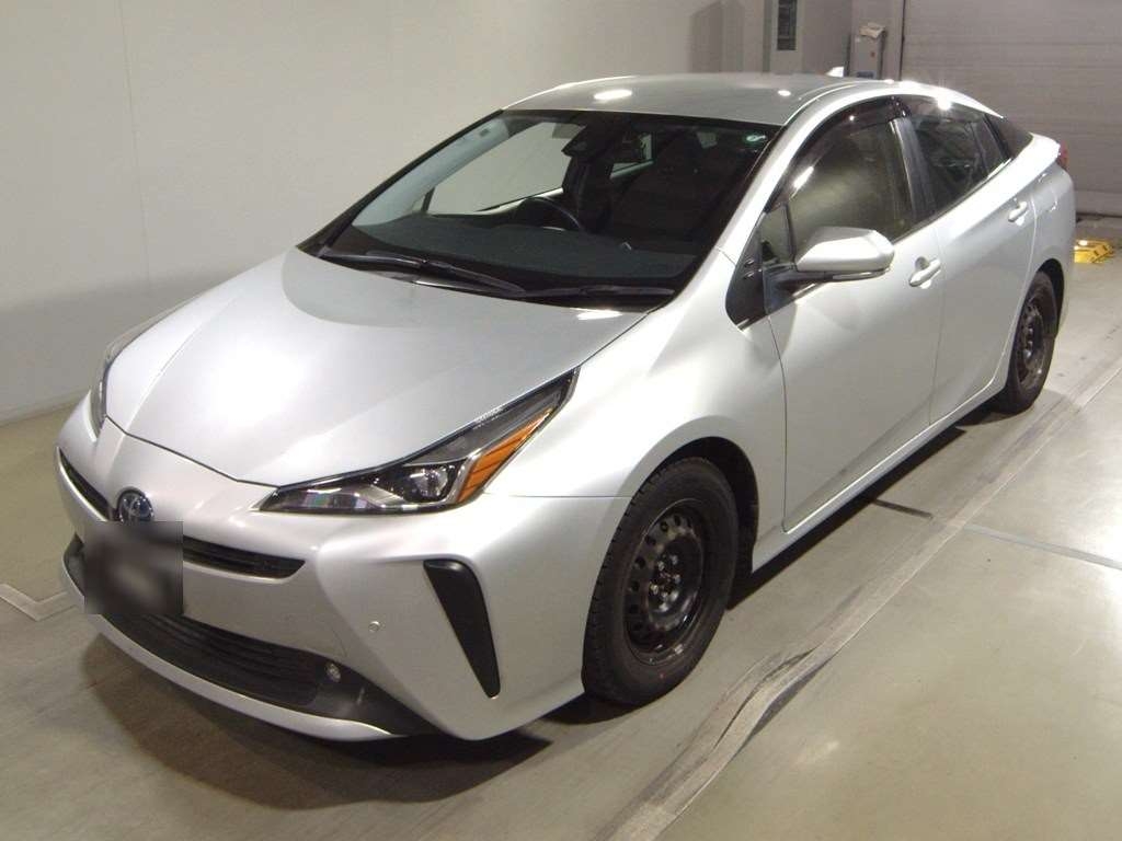 2021 TOYOTA PRIUS 3.5 auction-graded Japanese used car for sale export to United Kingdom 