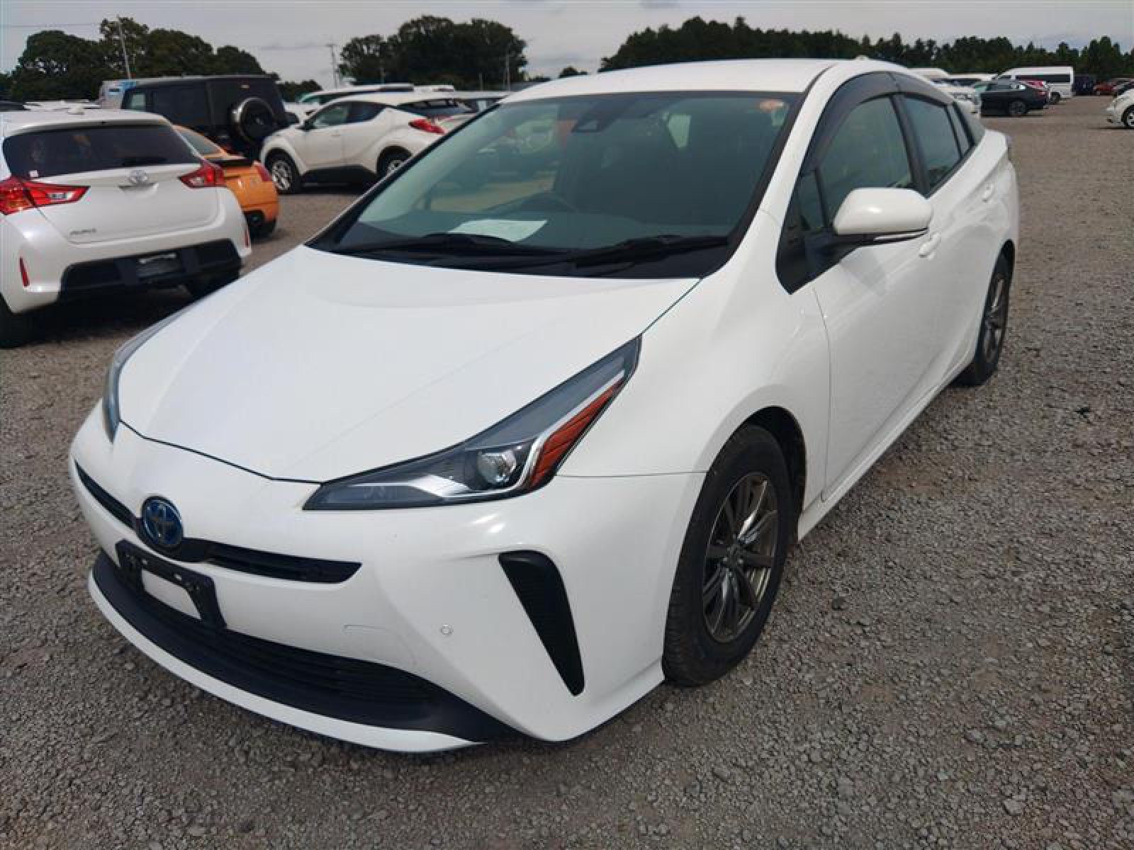 2021 TOYOTA PRIUS 3.5 auction-graded Japanese used car for sale export to United Kingdom 