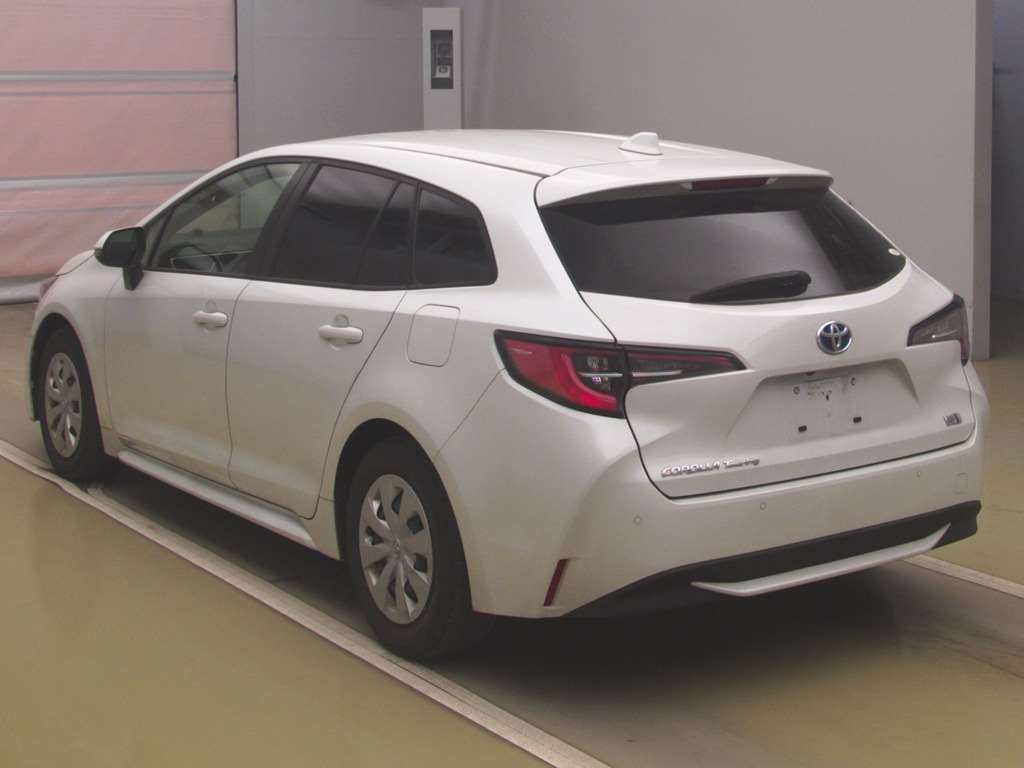 2021 TOYOTA COROLLA TOURING R auction-graded Japanese used car for sale export to United Kingdom 