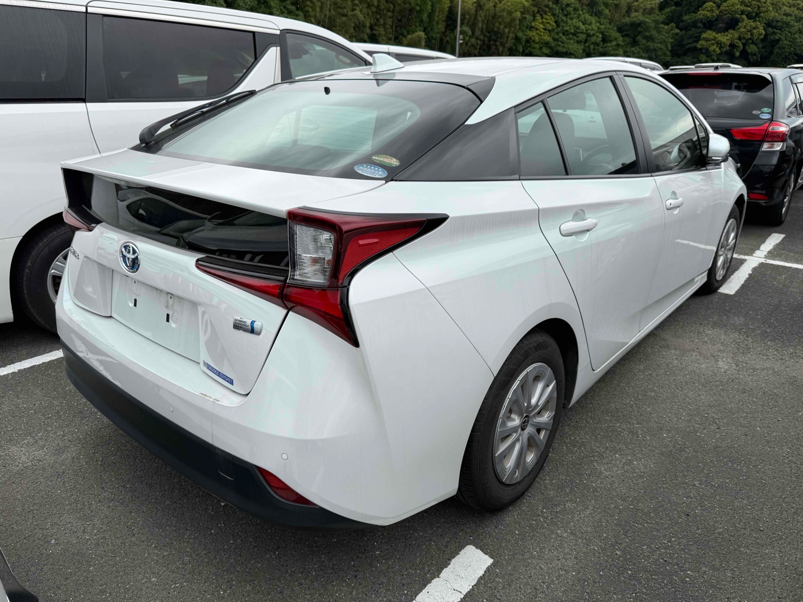 2021 TOYOTA PRIUS 4 auction-graded Japanese used car for sale export to United Kingdom 