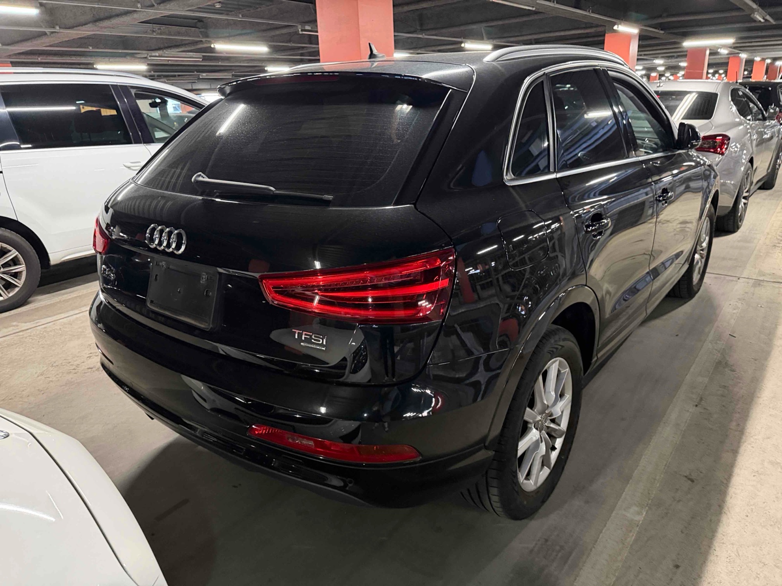 2015 AUDI Q3 4WD 4 auction-graded Japanese used car for sale export to United Kingdom 