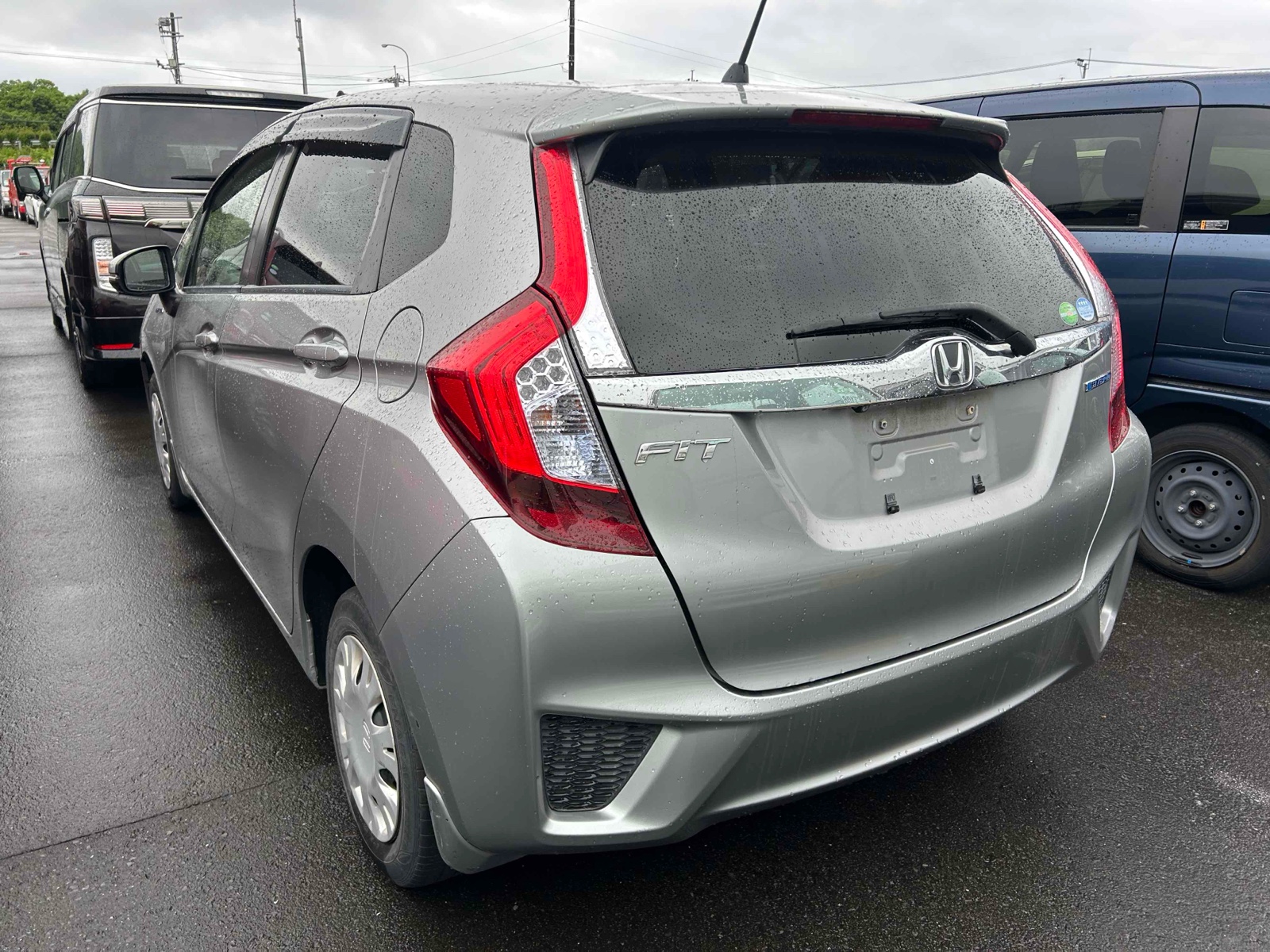 2014 HONDA FIT 4 auction-graded Japanese used car for sale export to United Kingdom 
