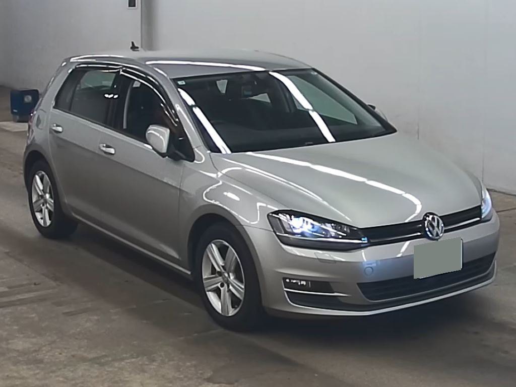 2015 VOLKSWAGEN GOLF 4 auction-graded Japanese used car for sale export to United Kingdom 