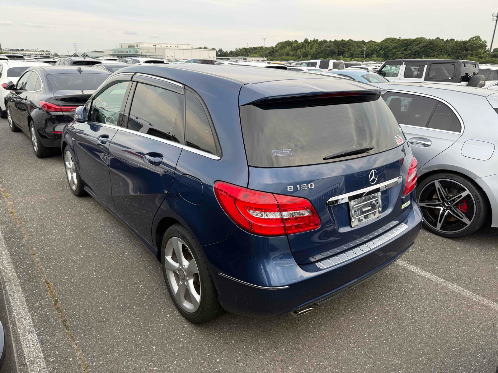 2012 MERCEDES BENZ B CLASS 4 auction-graded Japanese used car for sale export to United Kingdom 