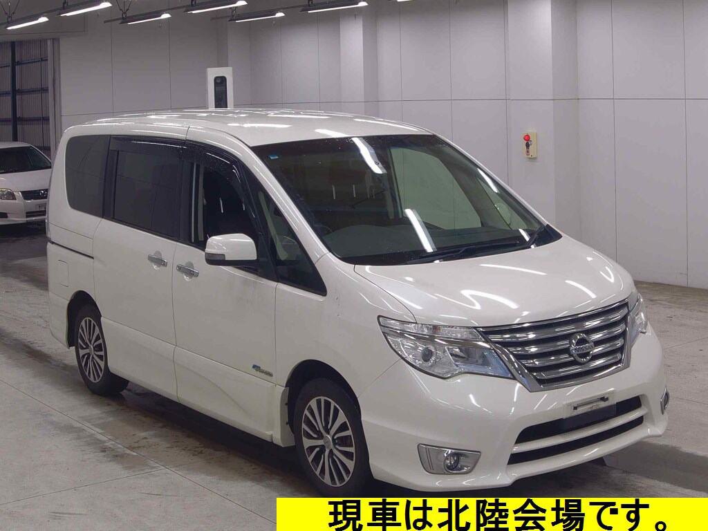 2015 NISSAN SERENA