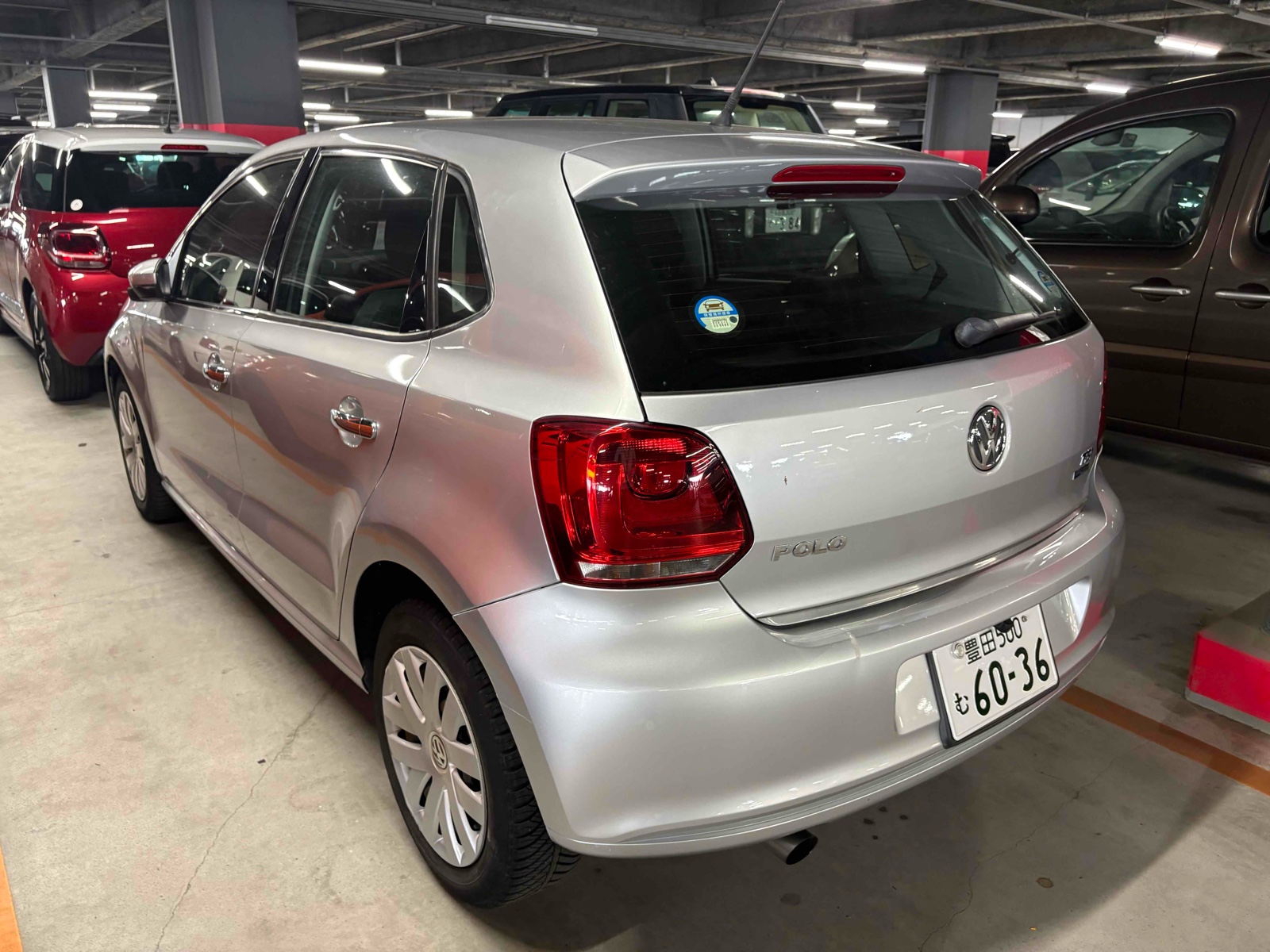 2012 VOLKSWAGEN POLO