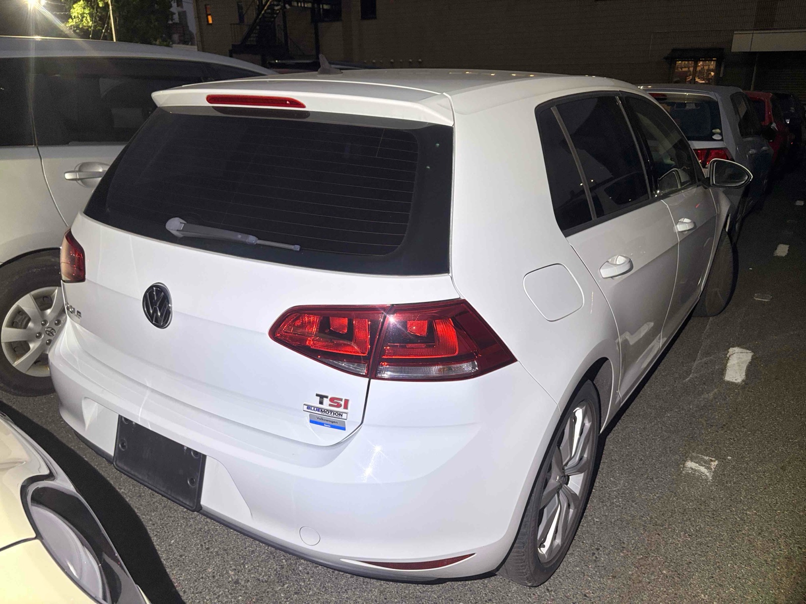 2015 VOLKSWAGEN GOLF 4 auction-graded Japanese used car for sale export to United Kingdom 