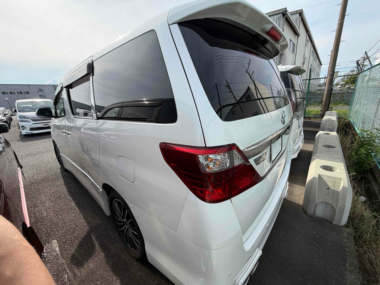 2013 TOYOTA VELLFIRE