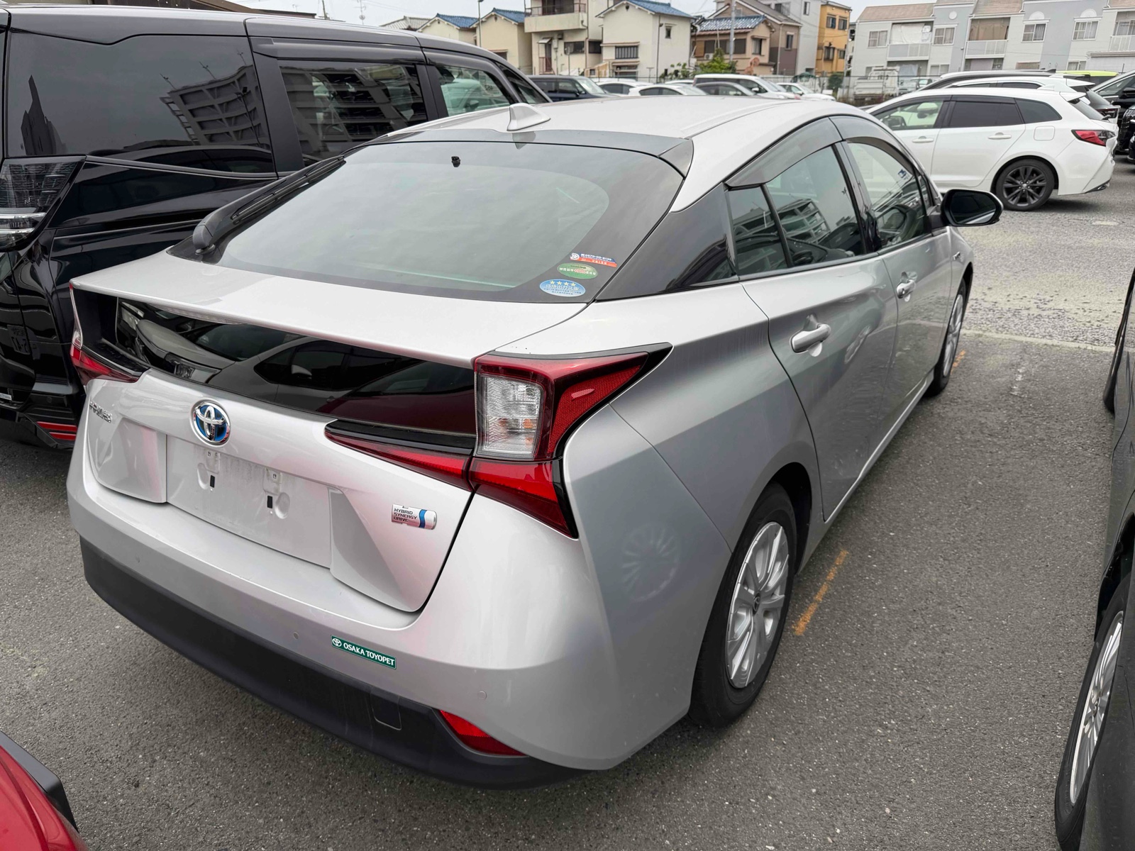 2019 TOYOTA PRIUS