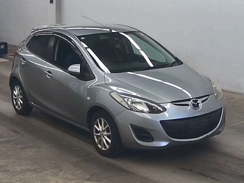 2013 MAZDA DEMIO