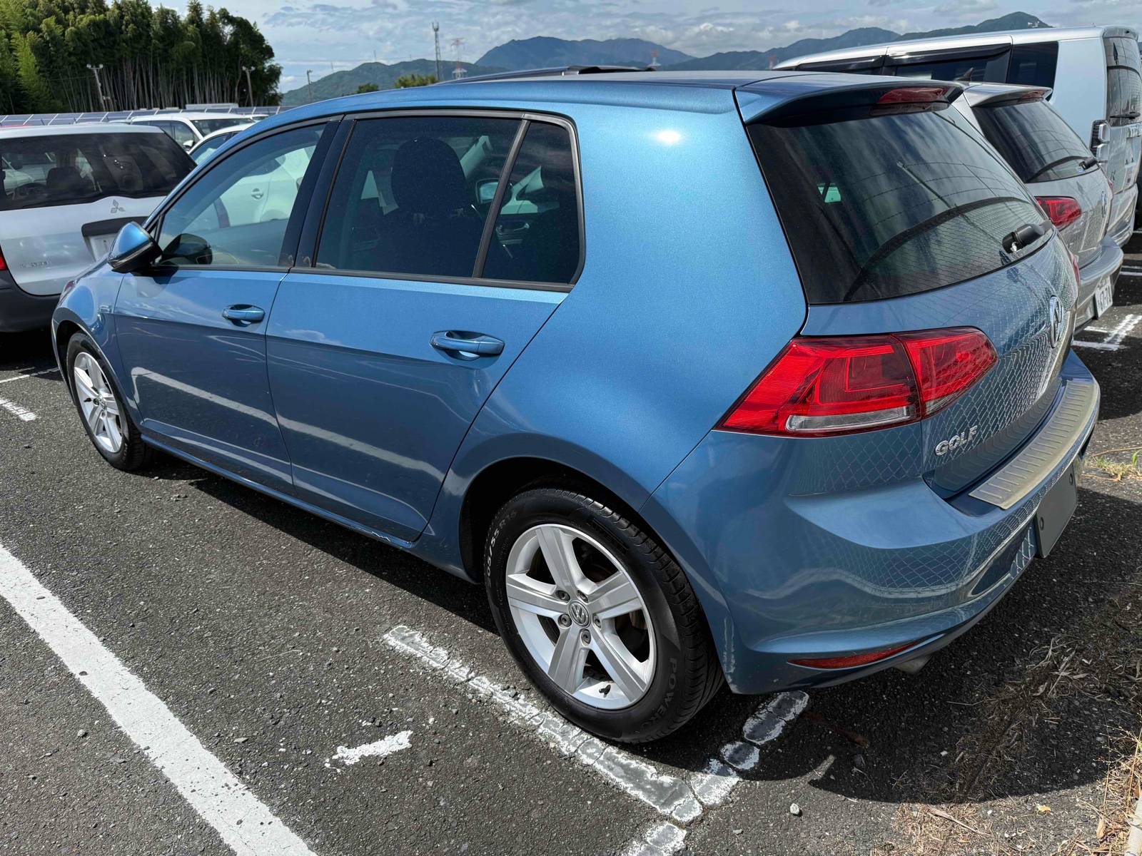 2013 VOLKSWAGEN GOLF