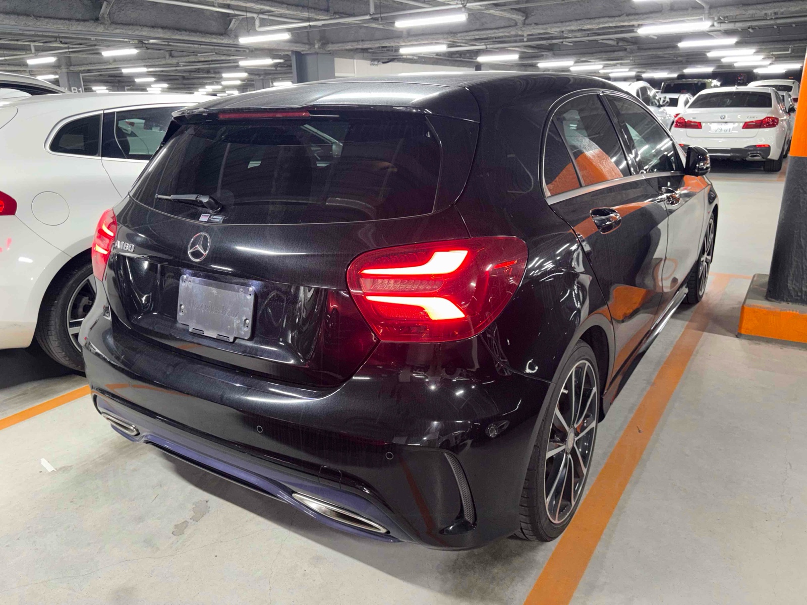 2017 MERCEDES BENZ A CLASS 4.5 auction-graded Japanese used car for sale export to Ireland 