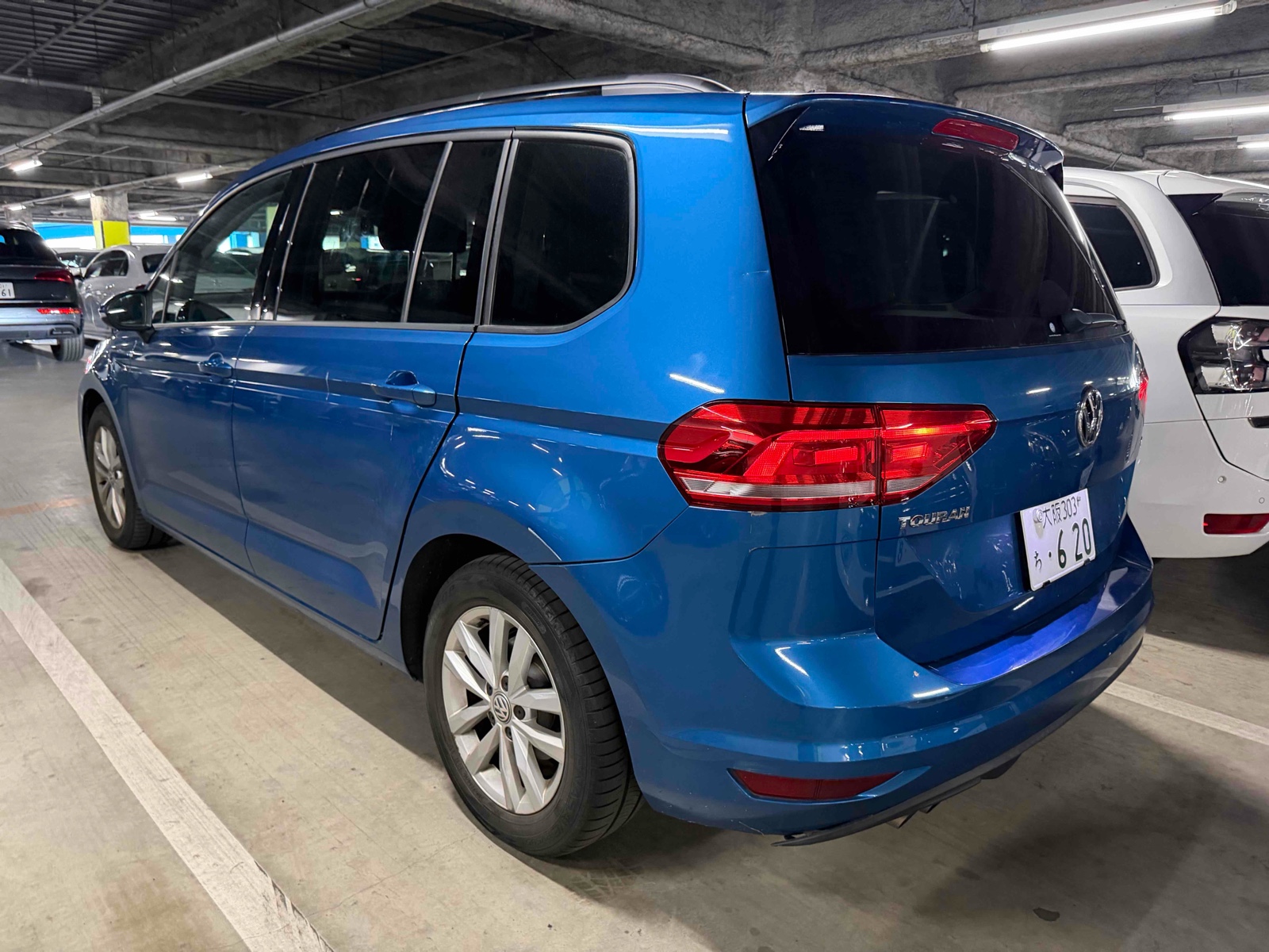2016 VOLKSWAGEN GOLF TOURAN