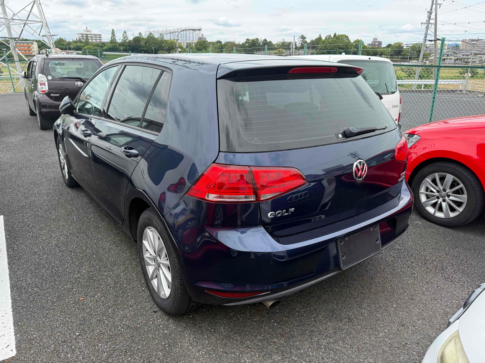 2013 VOLKSWAGEN GOLF