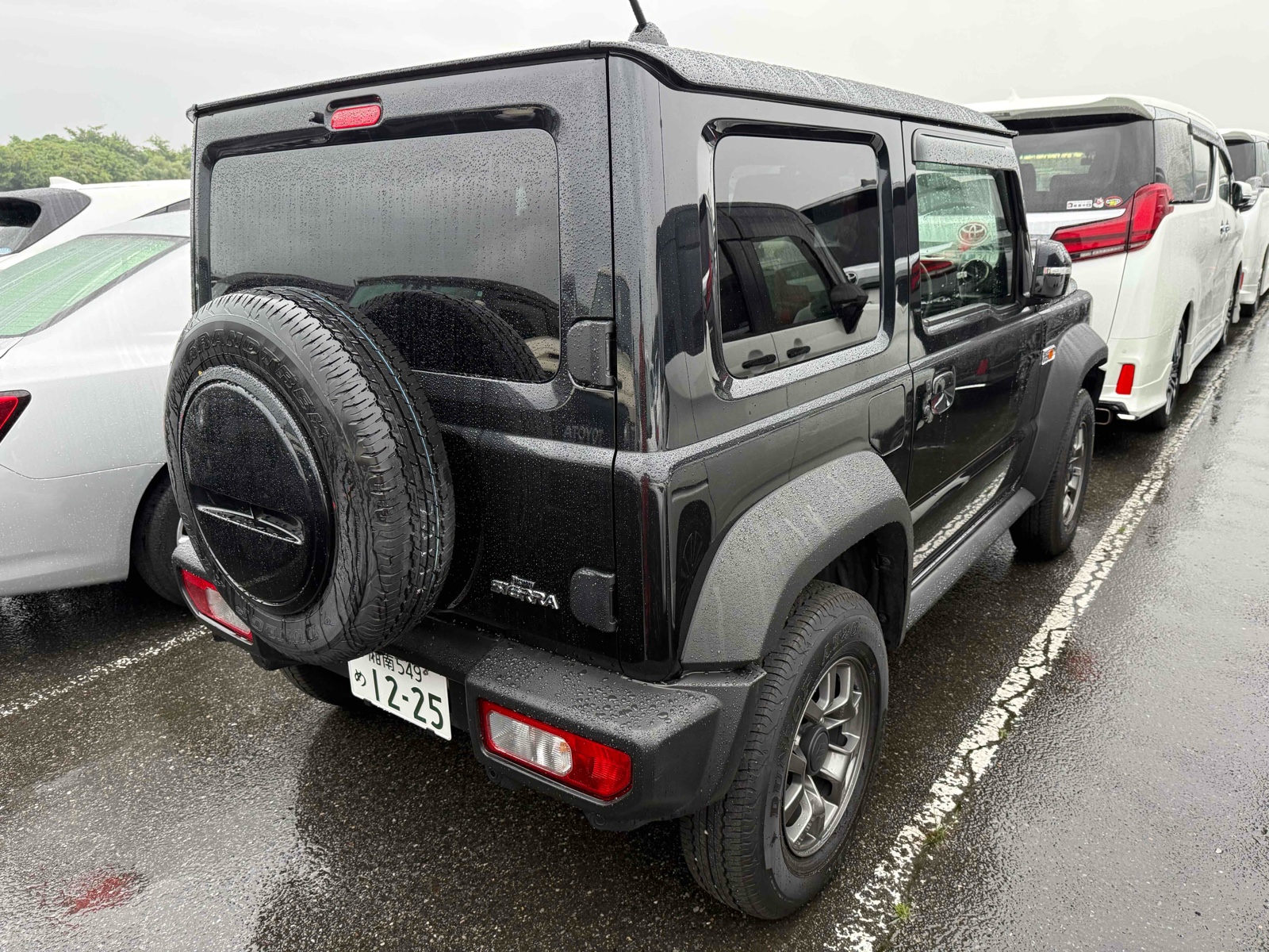 2025 SUZUKI JIMNY SIERRA 5 auction-graded Japanese used car for sale export to United Kingdom 