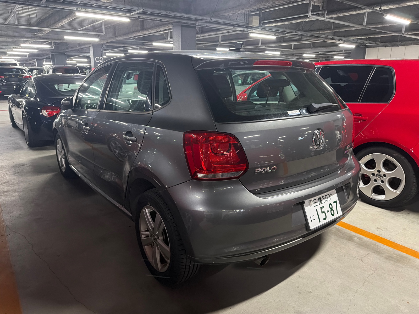 2014 VOLKSWAGEN POLO
