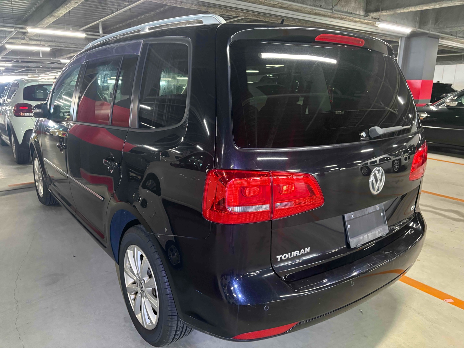 2012 VOLKSWAGEN GOLF TOURAN 4 auction-graded Japanese used car for sale export to United Kingdom 