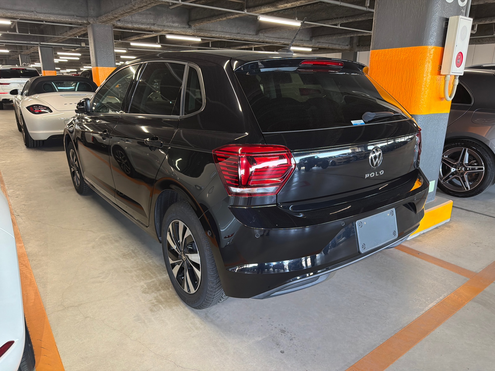 2022 VOLKSWAGEN POLO