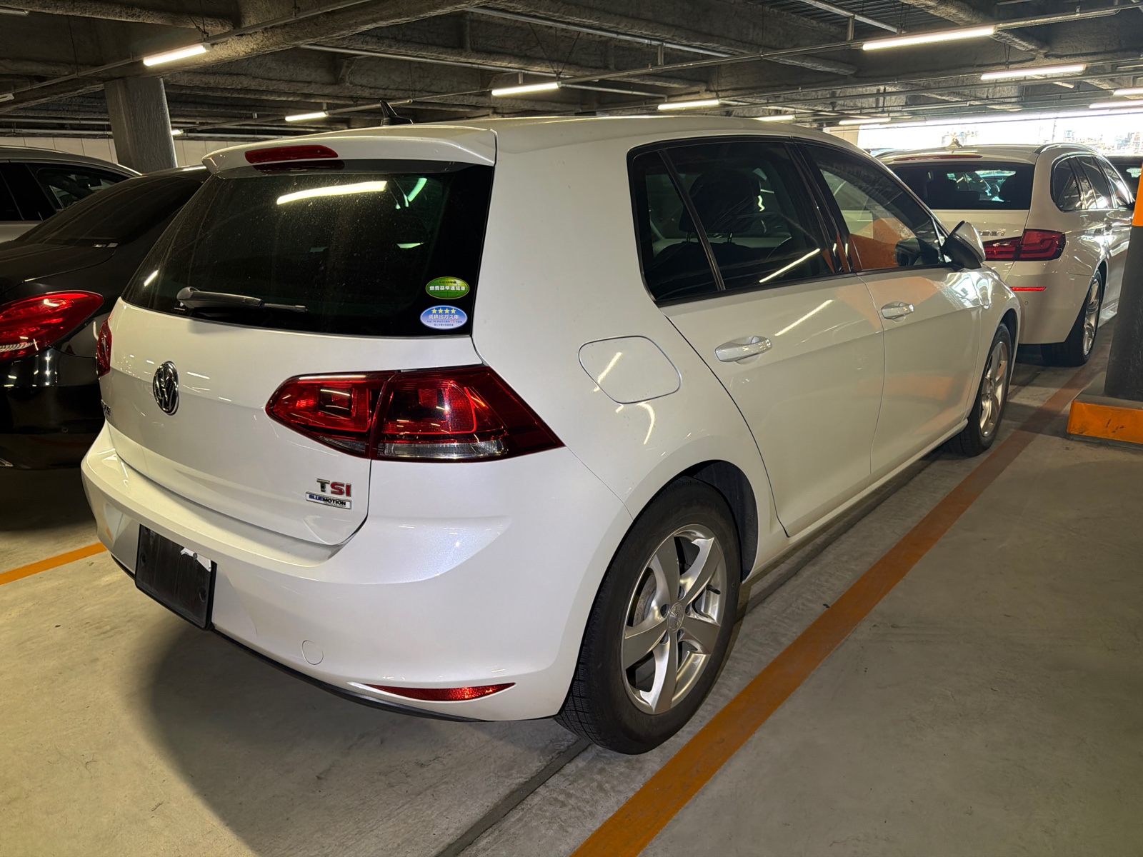 2016 VOLKSWAGEN GOLF