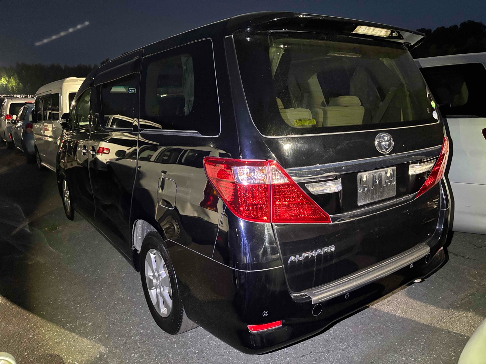 2013 TOYOTA ALPHARD 3.5 auction-graded Japanese used car for sale export to United Kingdom 
