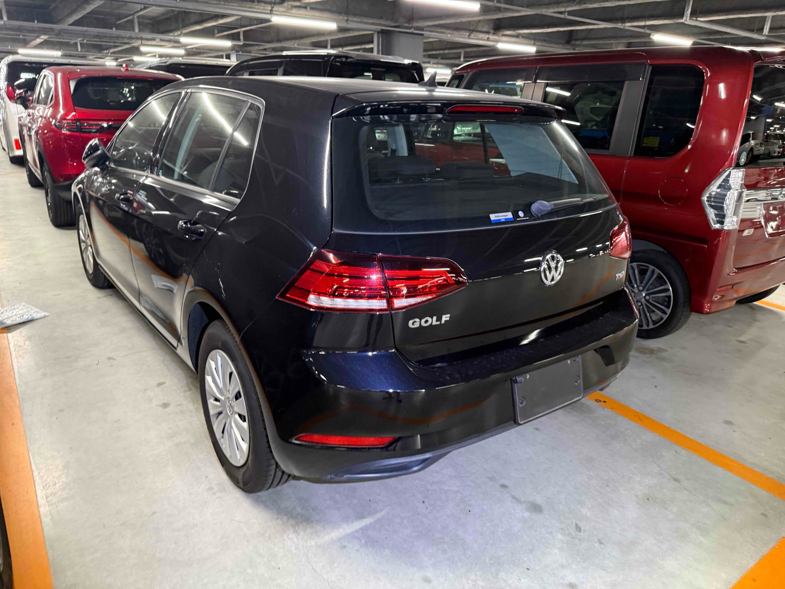 2017 VOLKSWAGEN GOLF