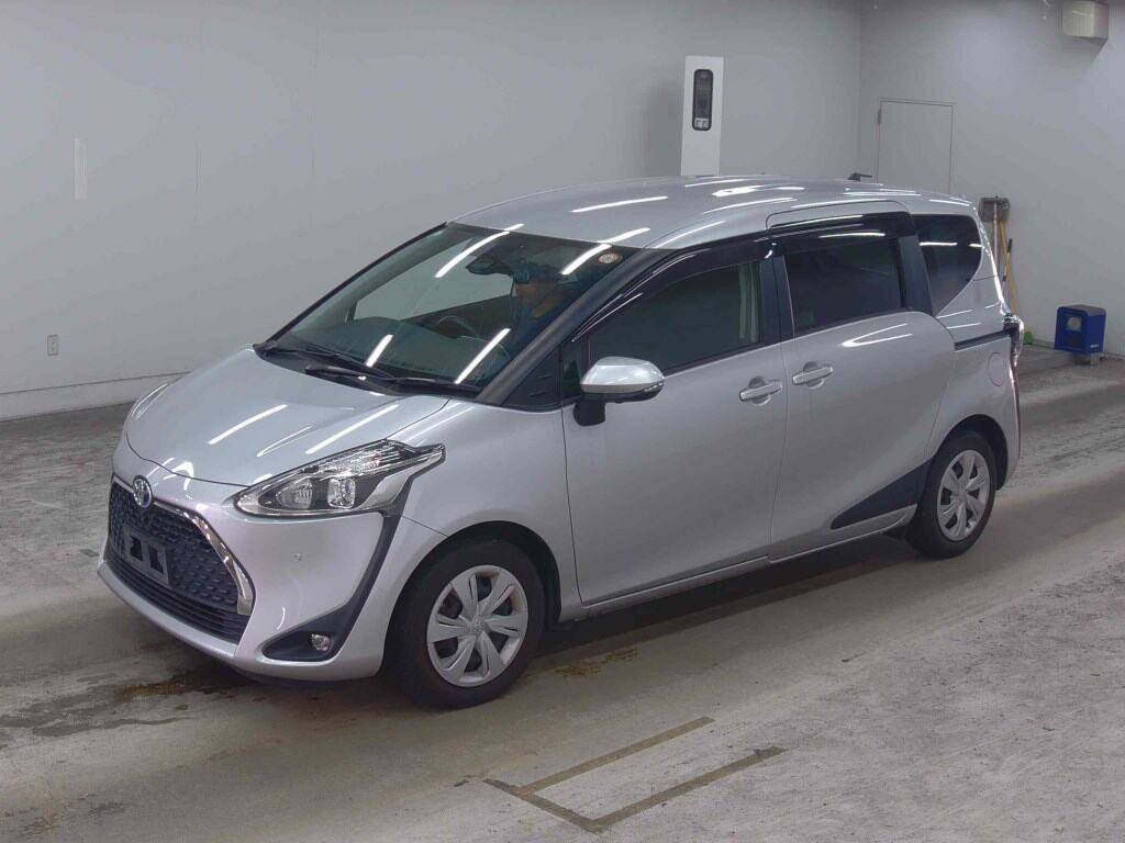 2021 TOYOTA SIENTA
