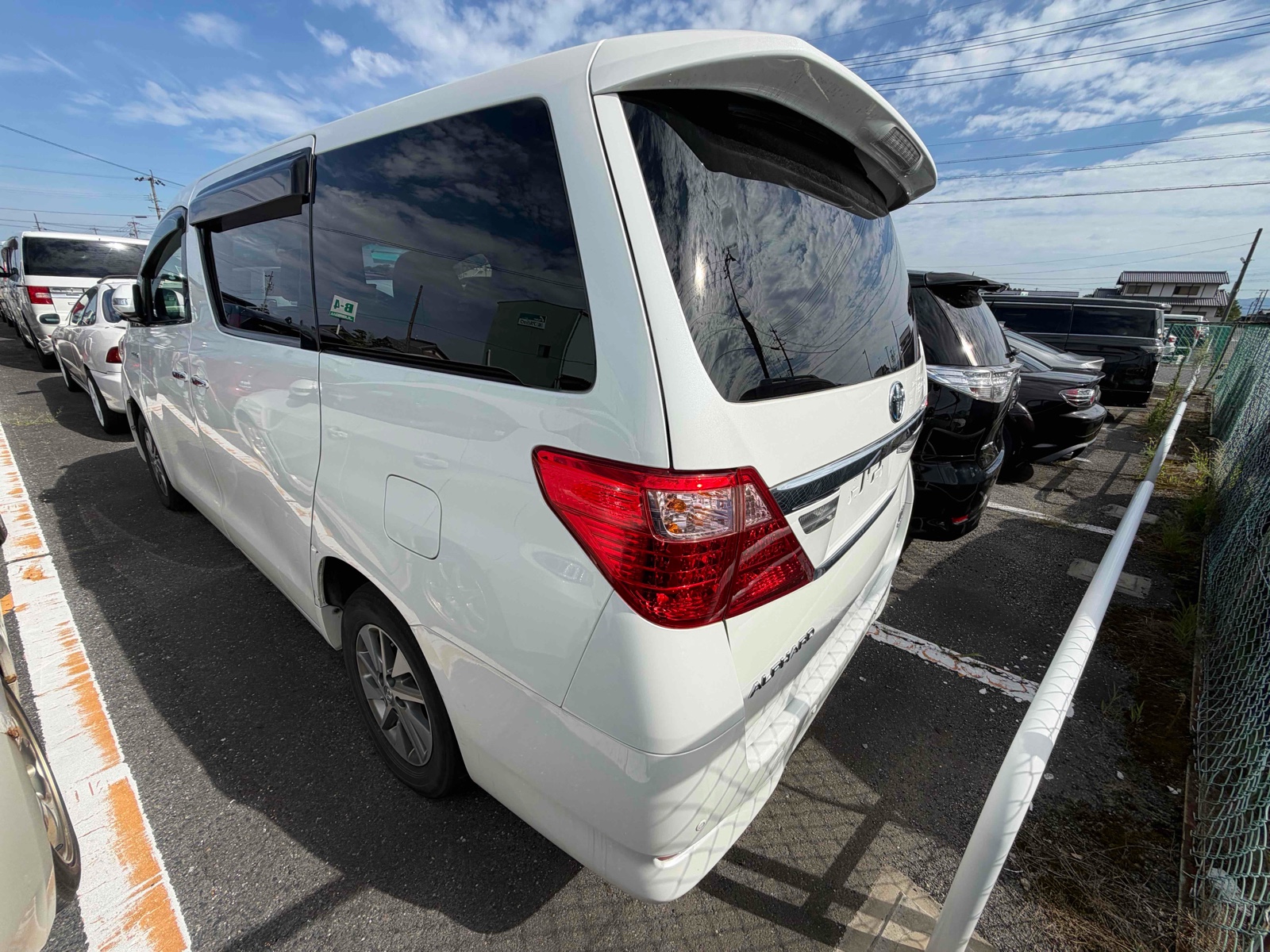 2014 TOYOTA ALPHARD