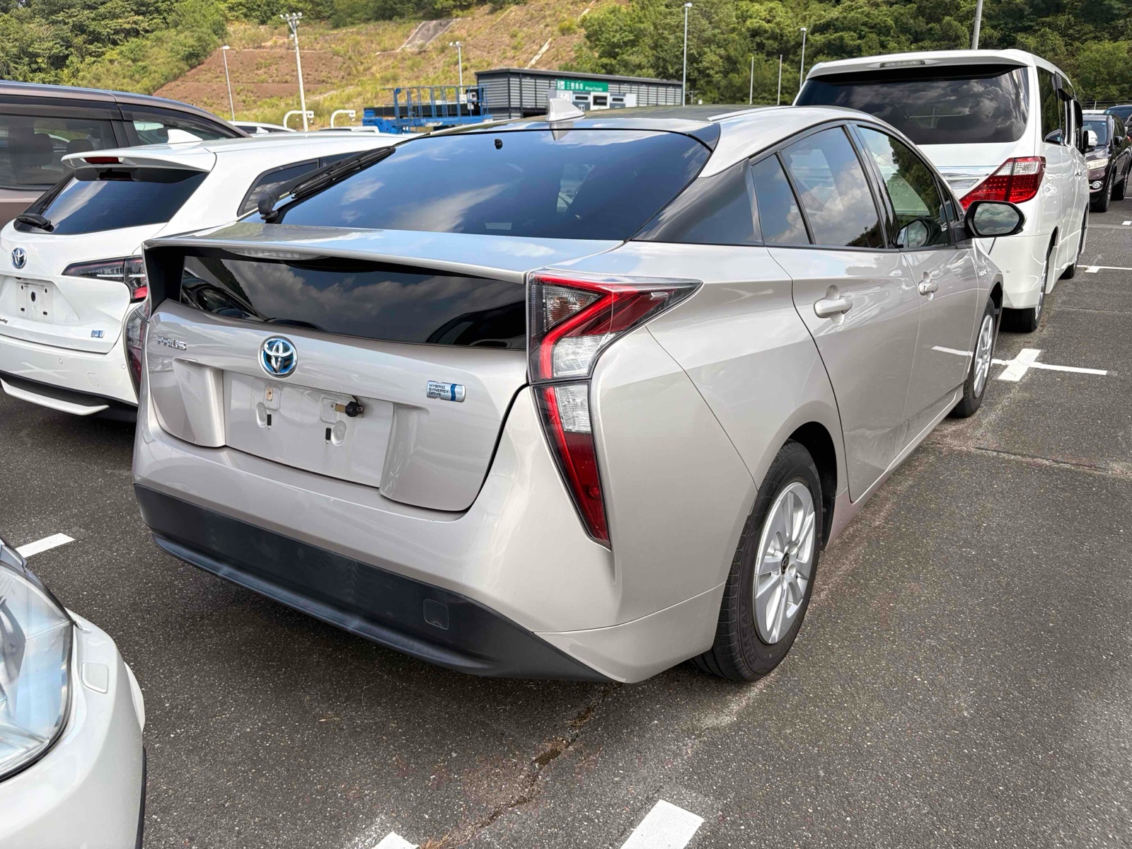 2017 TOYOTA PRIUS