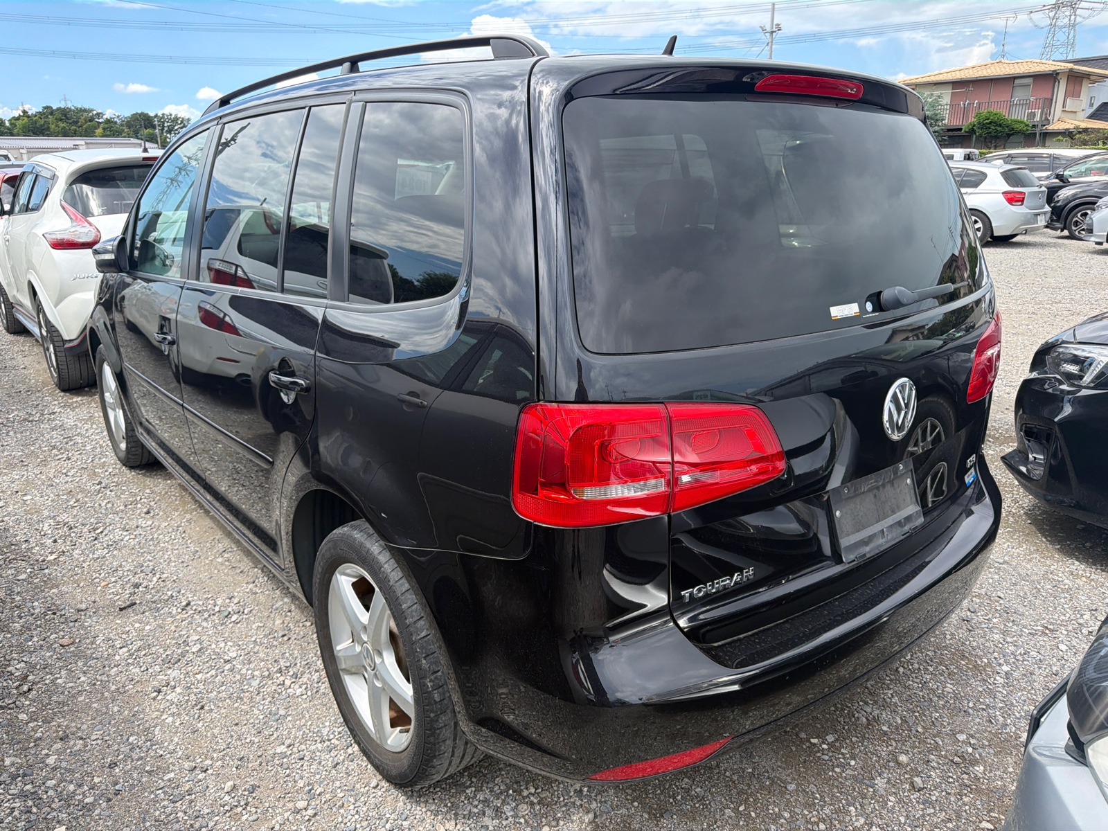 2013 VOLKSWAGEN GOLF TOURAN
