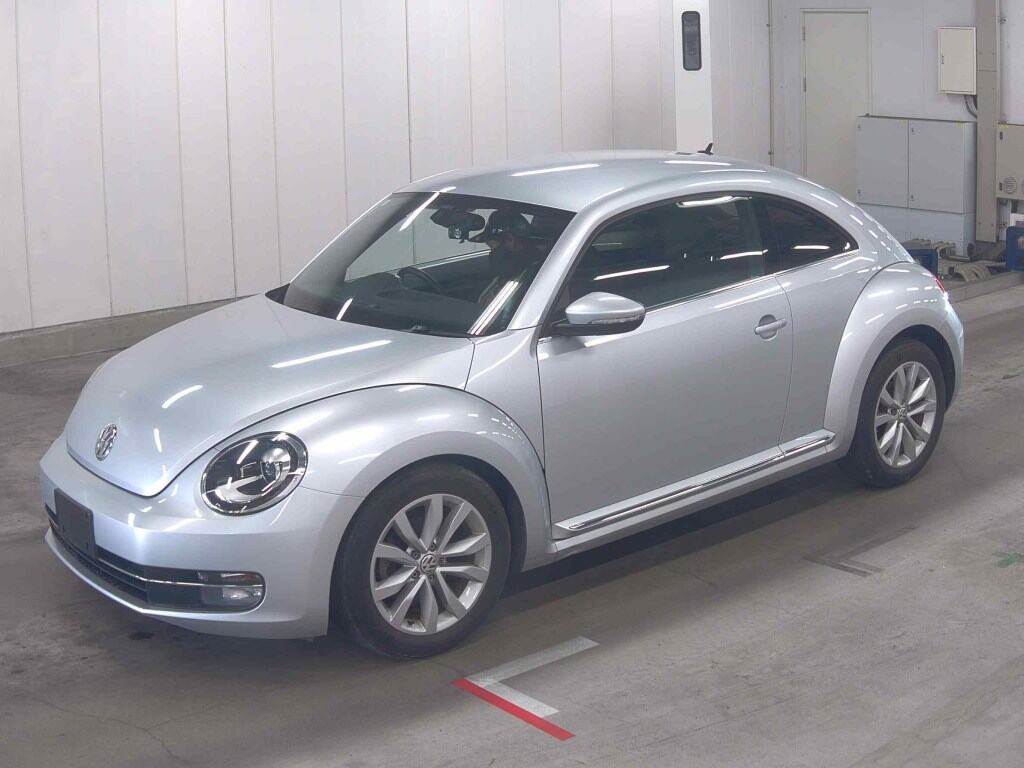 2013 VOLKSWAGEN THE BEETLE