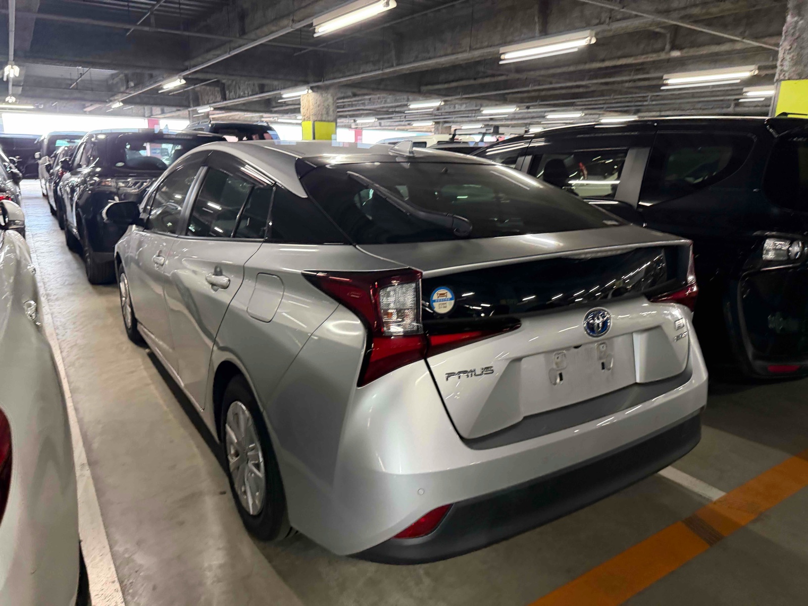 2021 TOYOTA PRIUS 4 auction-graded Japanese used car for sale export to United Kingdom 