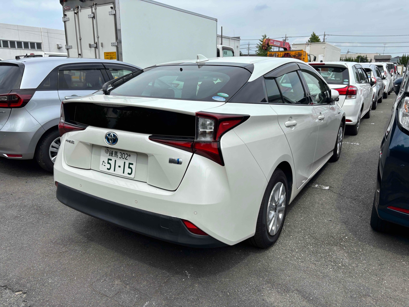 2020 TOYOTA PRIUS R auction-graded Japanese used car for sale export to United Kingdom 