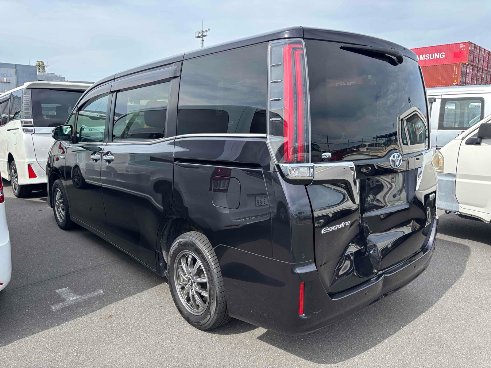 2020 TOYOTA ESQUIRE