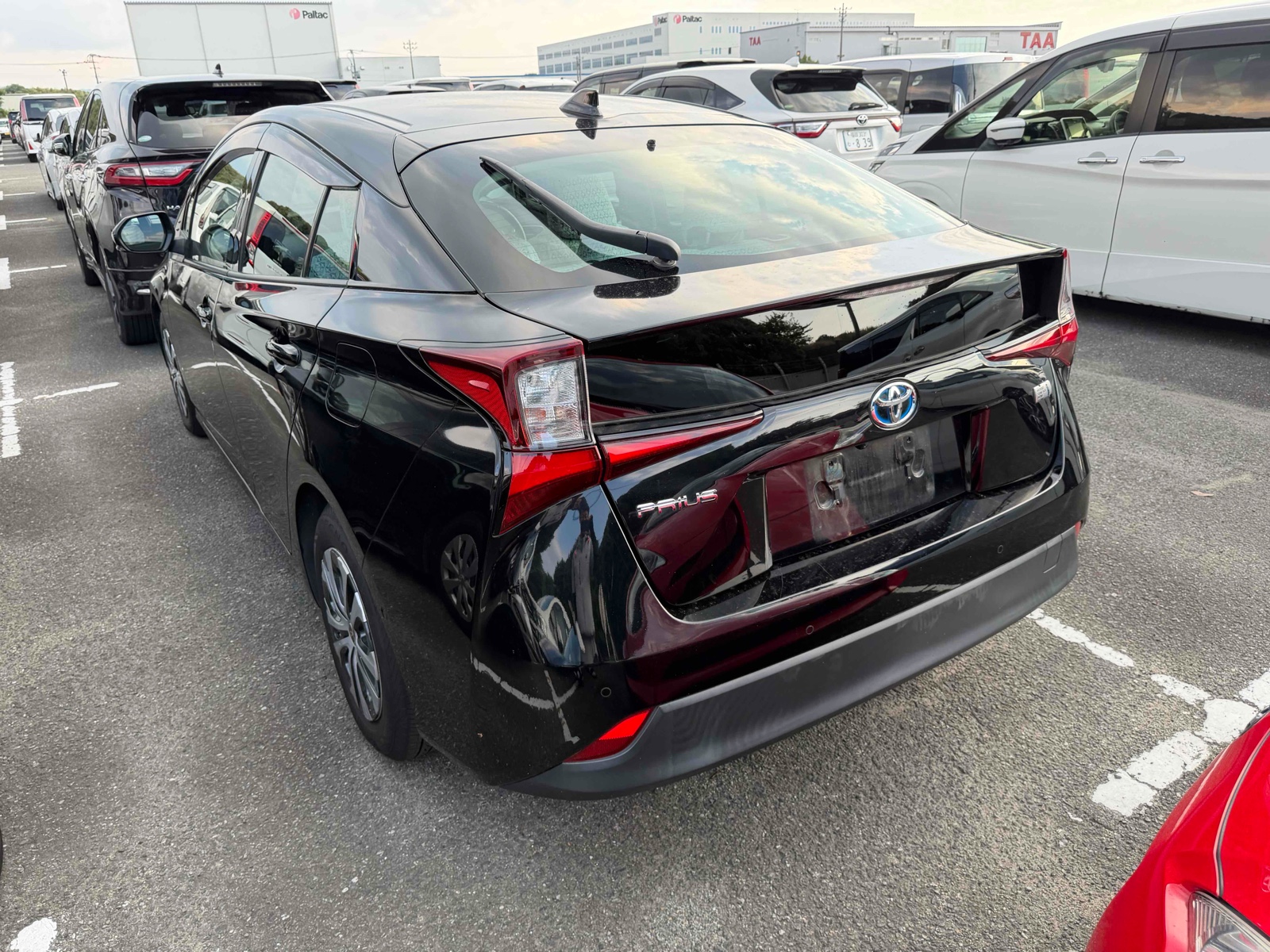 2021 TOYOTA PRIUS 4 auction-graded Japanese used car for sale export to United Kingdom 