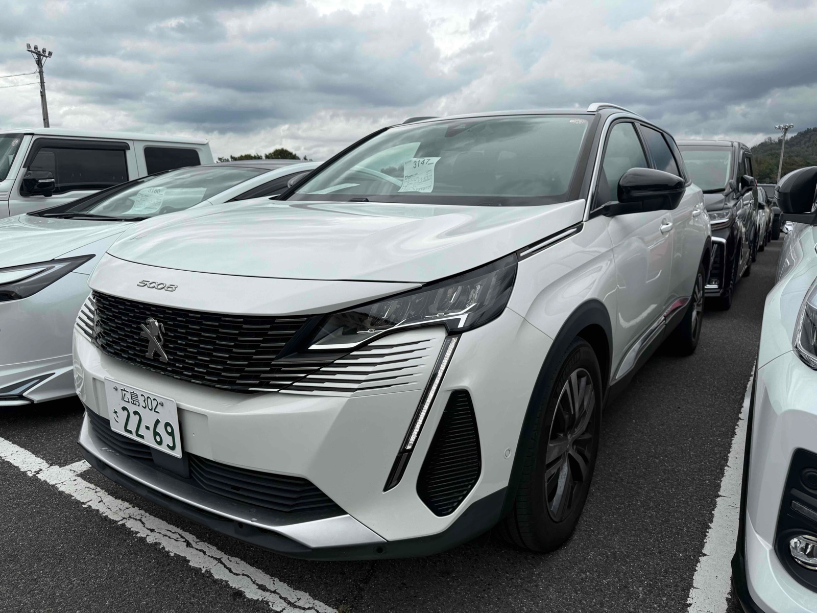 2021 PEUGEOT 5008