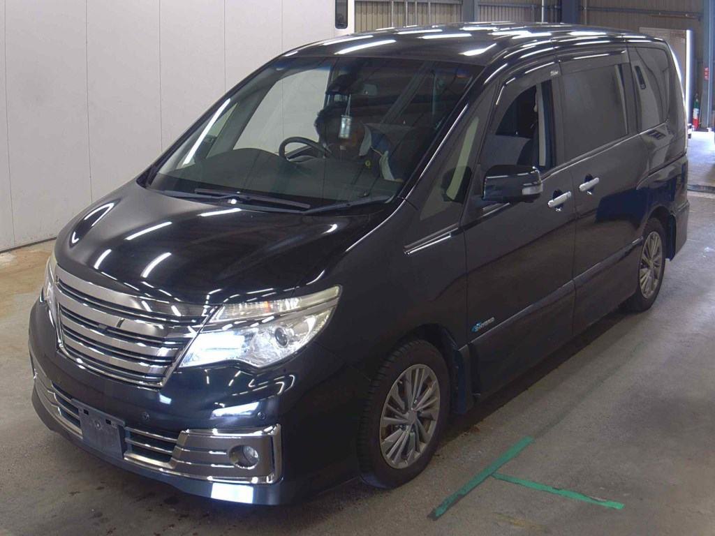 2014 NISSAN SERENA