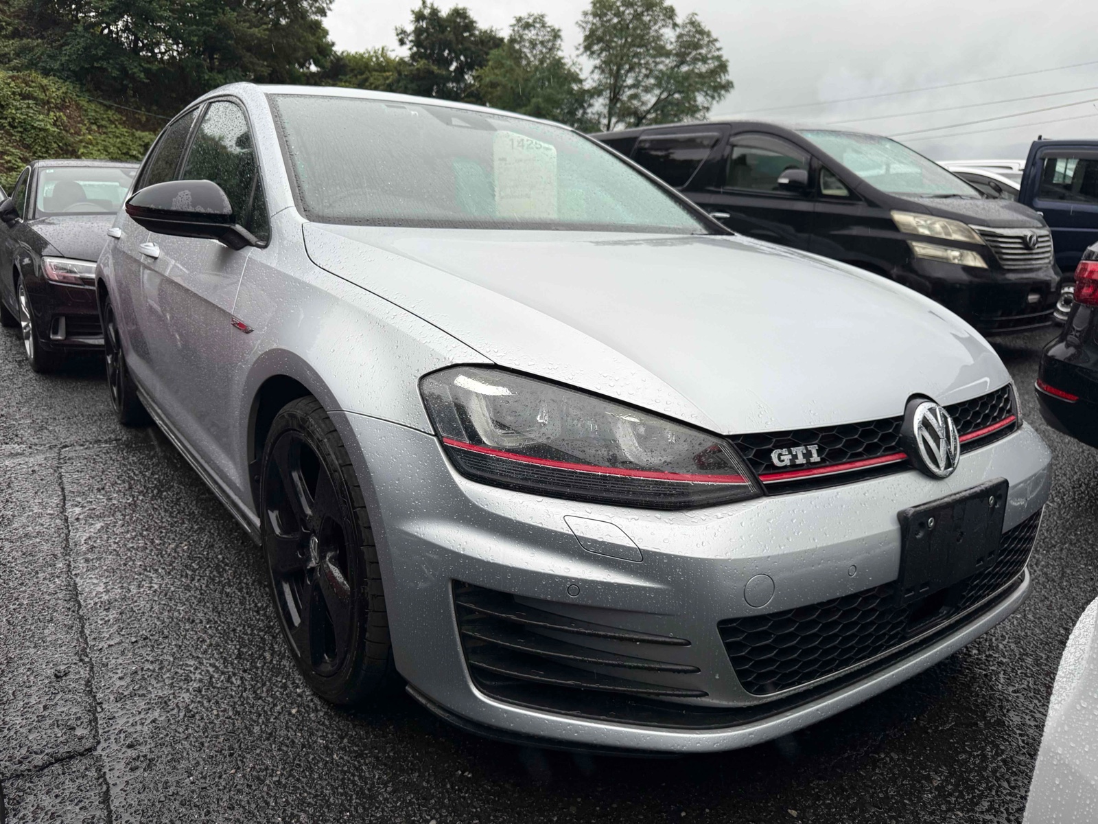 2014 VOLKSWAGEN GOLF GTI 4 auction-graded Japanese used car for sale export to United Kingdom 