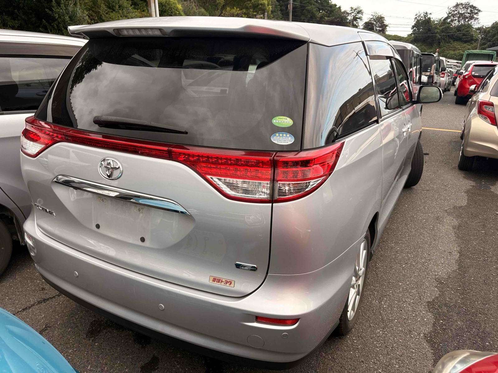 2014 TOYOTA ESTIMA 3.5 auction-graded Japanese used car for sale export to United Kingdom 