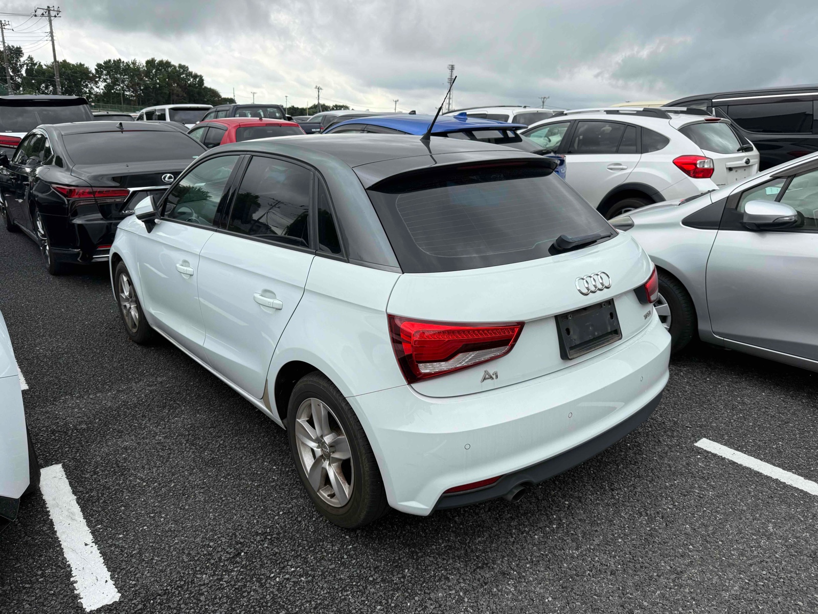 2018 AUDI A1 SPORTBACK 5 auction-graded Japanese used car for sale export to United Kingdom 