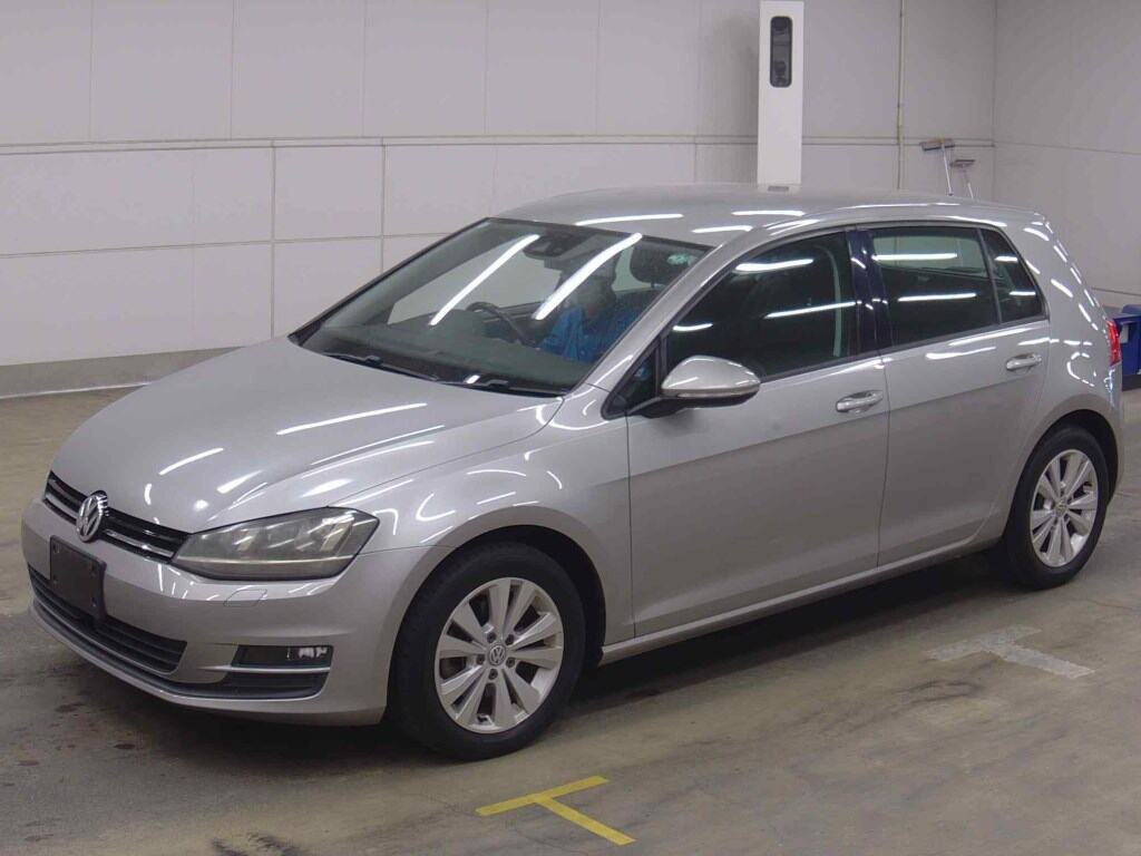 2013 VOLKSWAGEN GOLF