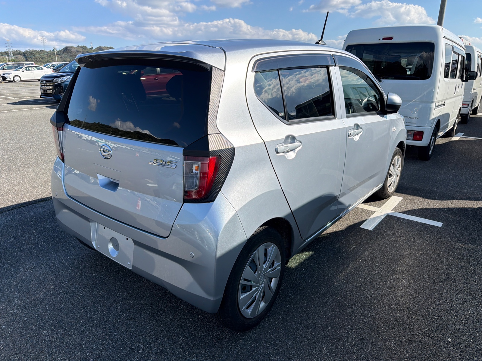 2023 DAIHATSU MIRA E S
