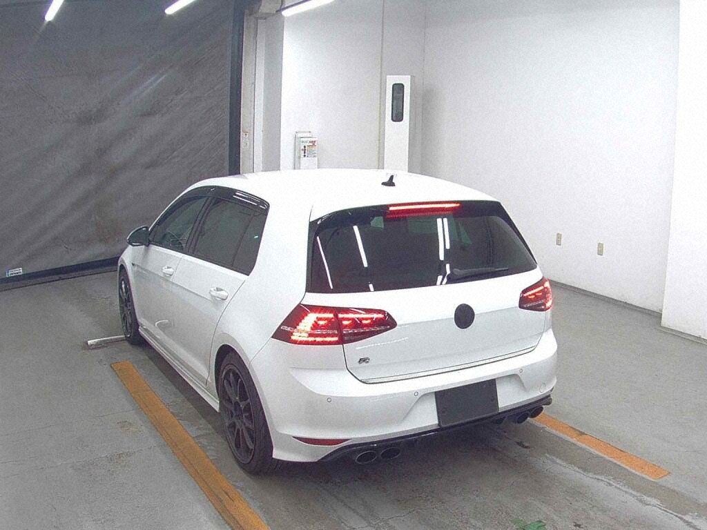 2015 VOLKSWAGEN GOLF R