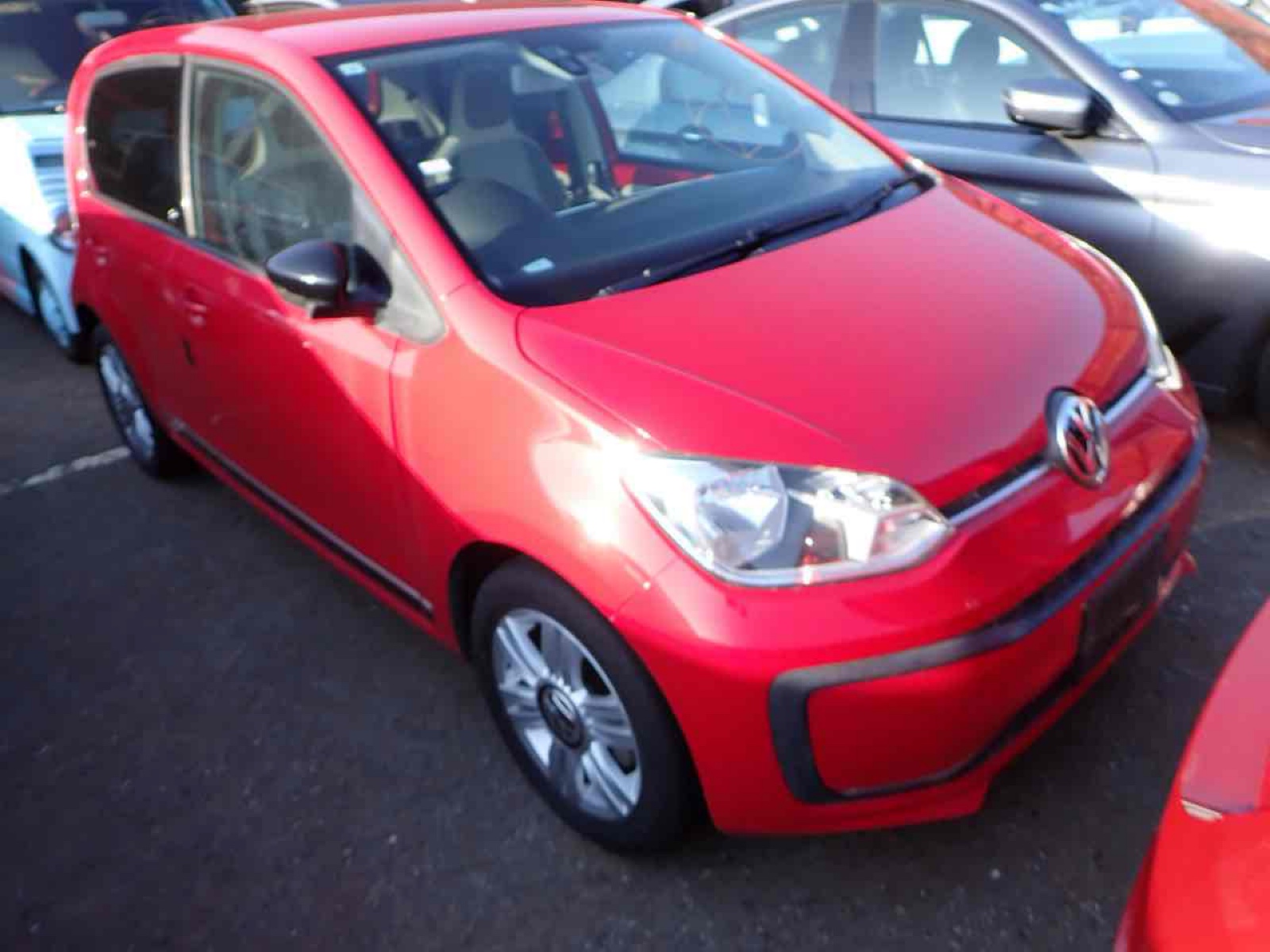 2017 VOLKSWAGEN UP 4.5 auction-graded Japanese used car for sale export to Ireland 