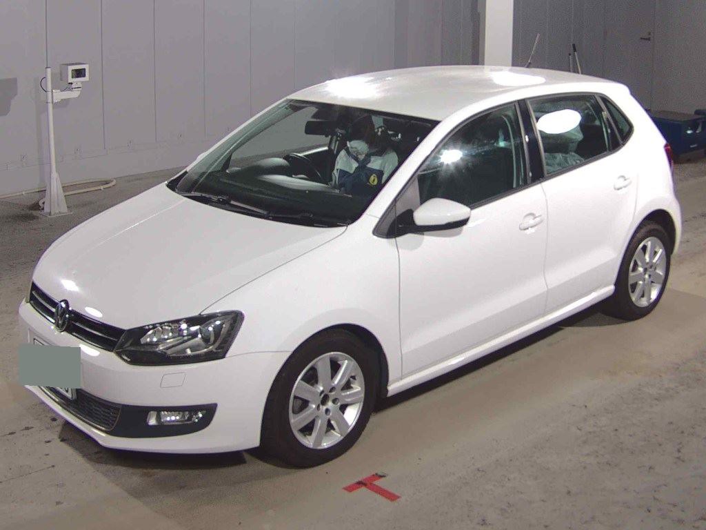 2012 VOLKSWAGEN POLO 4.5 auction-graded Japanese used car for sale export to United Kingdom 